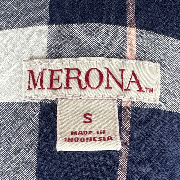 Merona Navy and White Plaid Button-Up Shirt - Picture 4 of 6